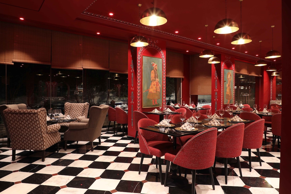 Warwick Palm Beach Hotel Beirut 44/50
