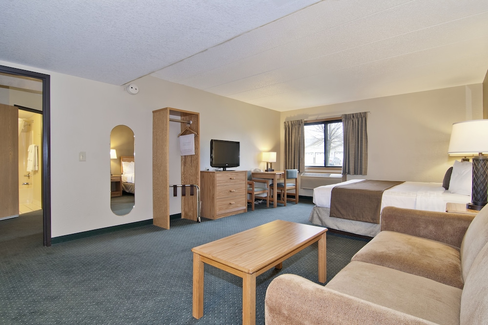 Boarders Inn Suites Faribault Mn 54/80