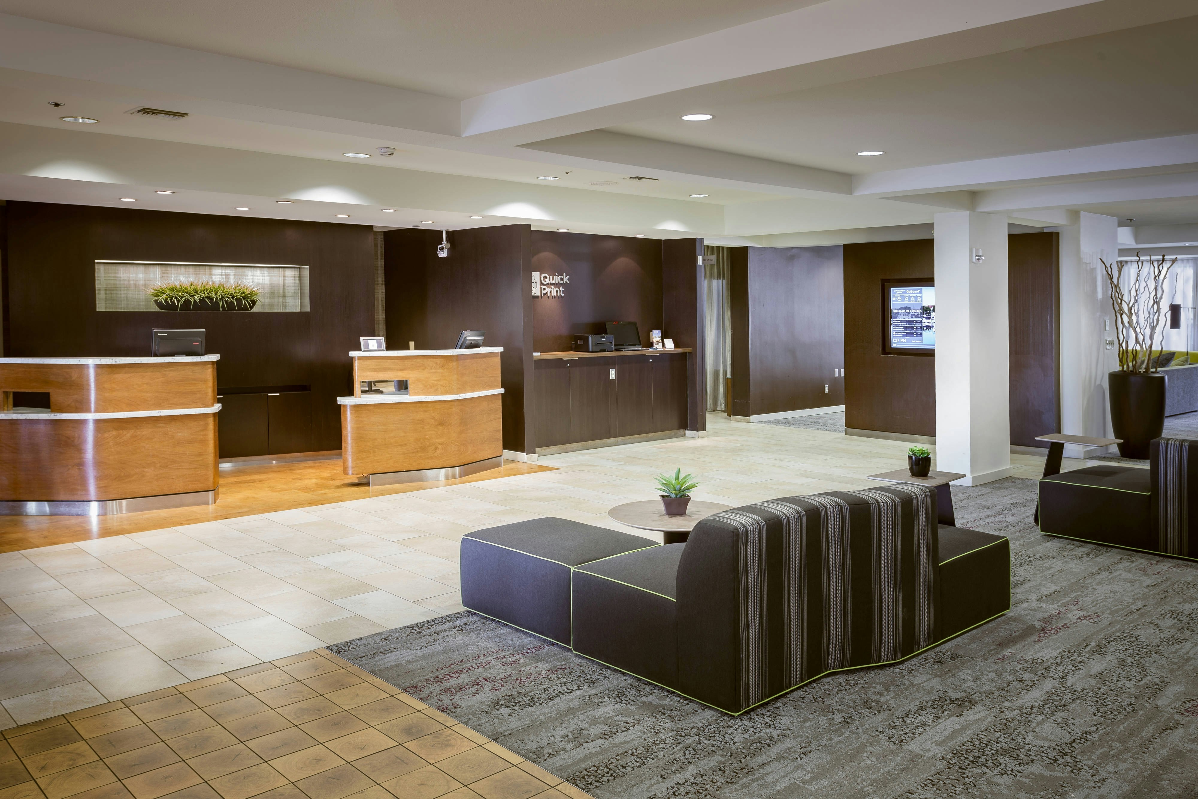 Courtyard by Marriott Stockton 8/34