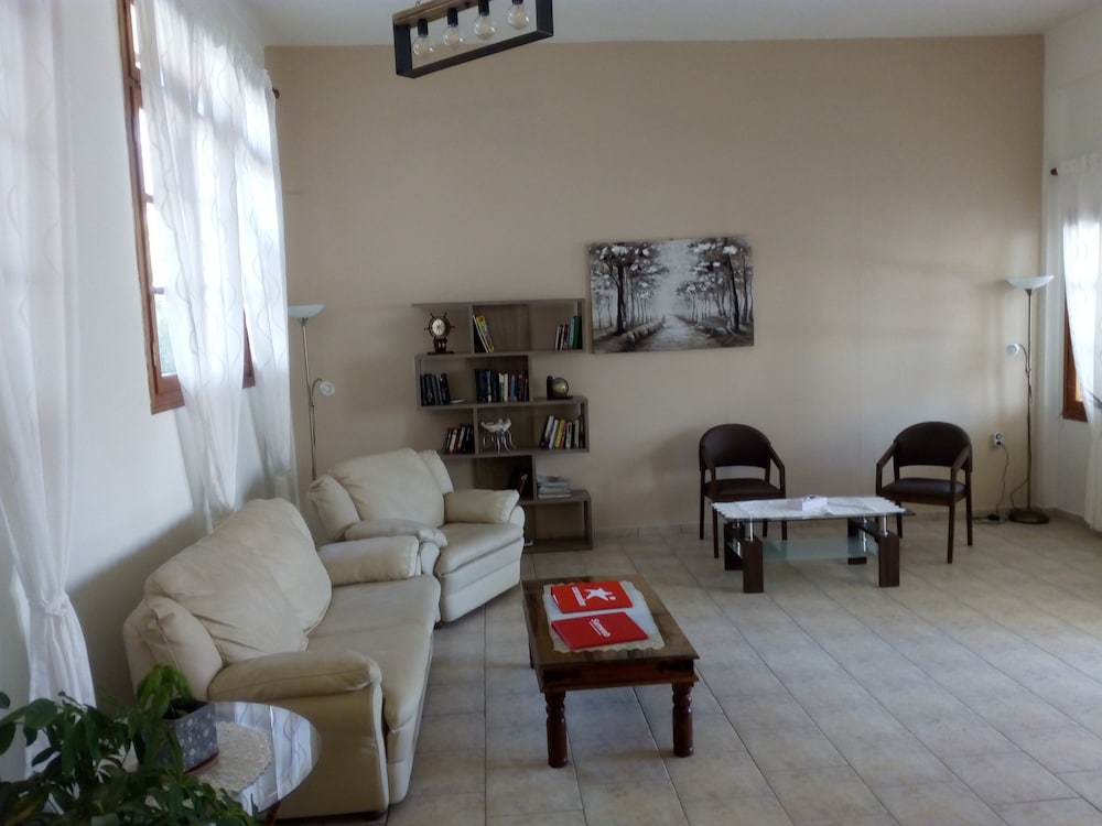 Tarsanas Apartments 39/49
