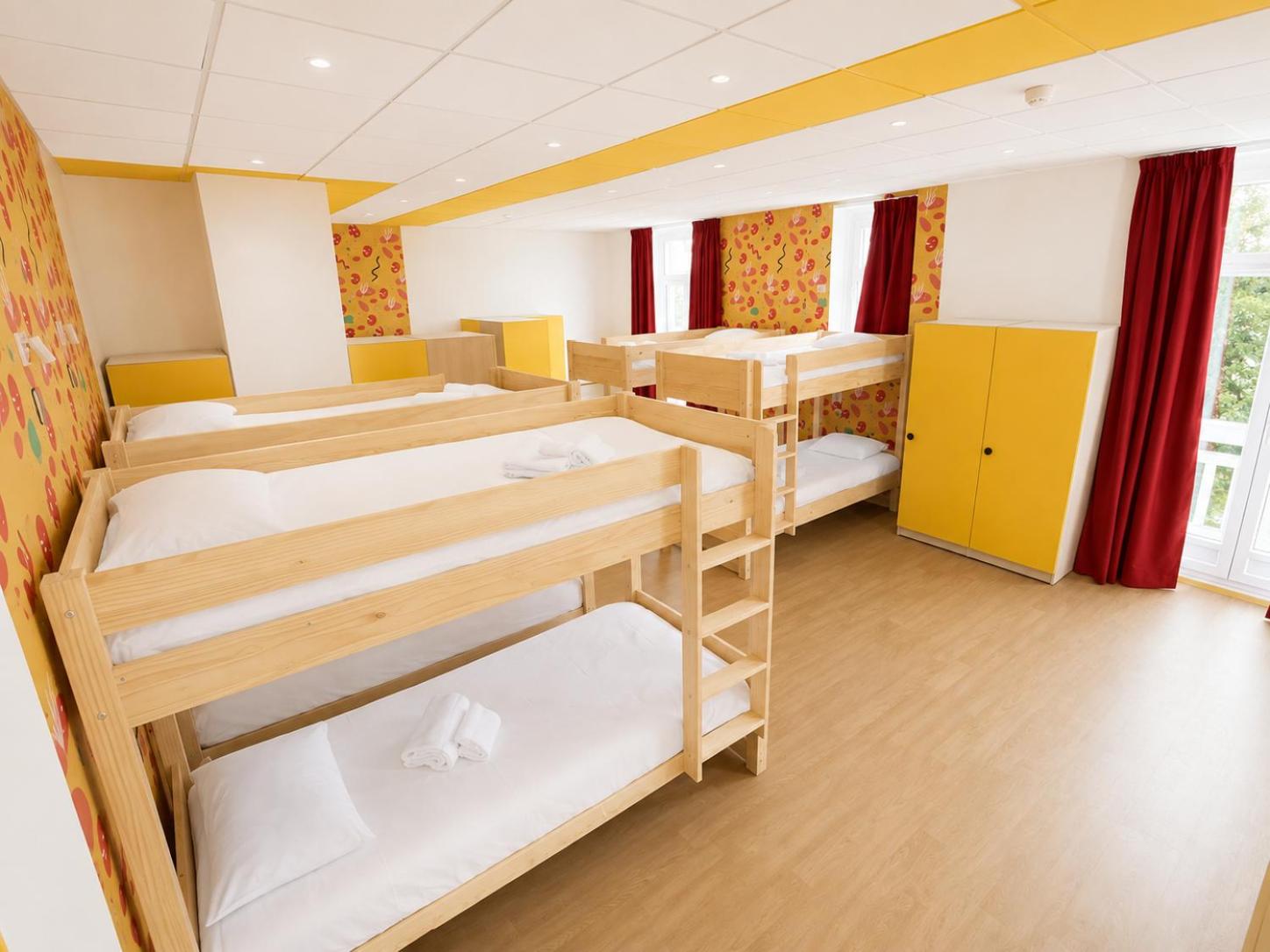 Mixed Dorm, 10 Beds