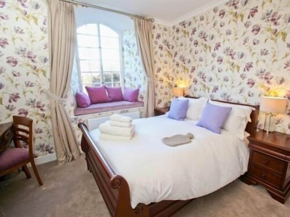 The Notley Arms Inn 7/41