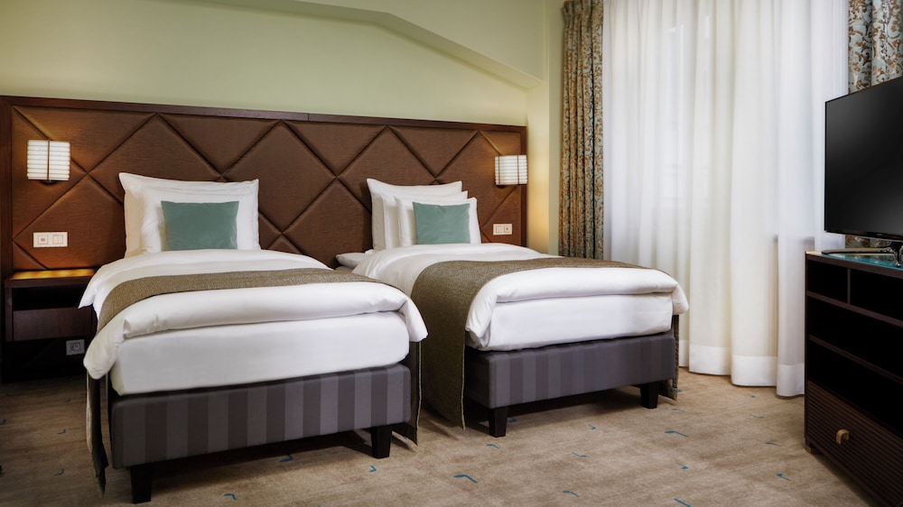LUXURY, SUITE, TWIN BEDS, KING BED