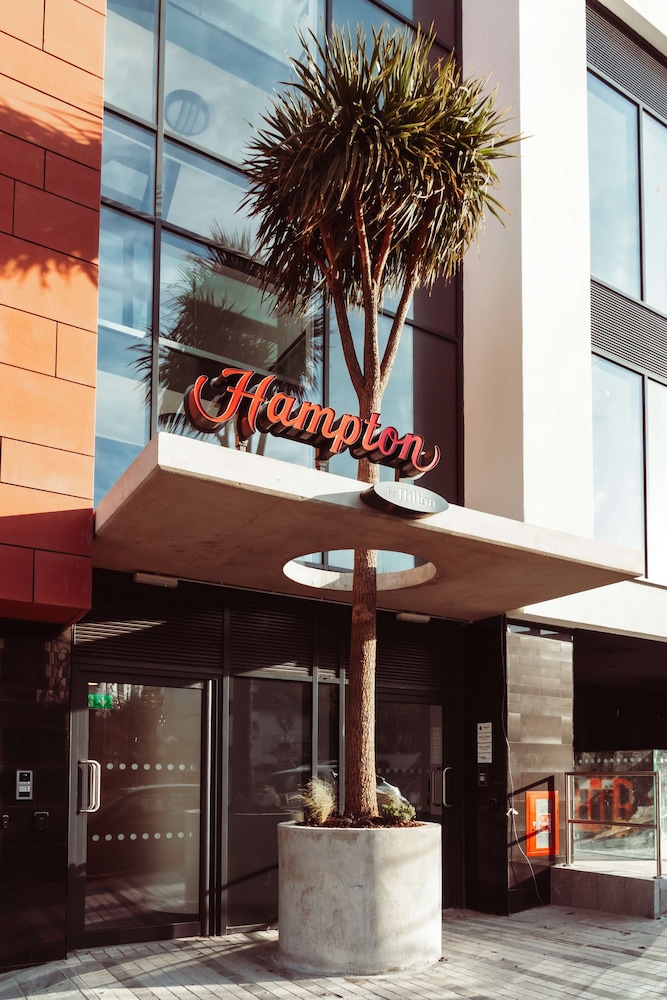 Hampton By Hilton Torquay 49/63
