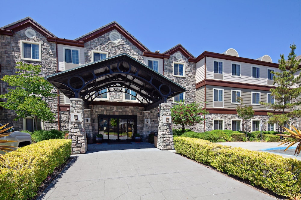 Staybridge Suites Fairfield Napa Valley Area 1/66