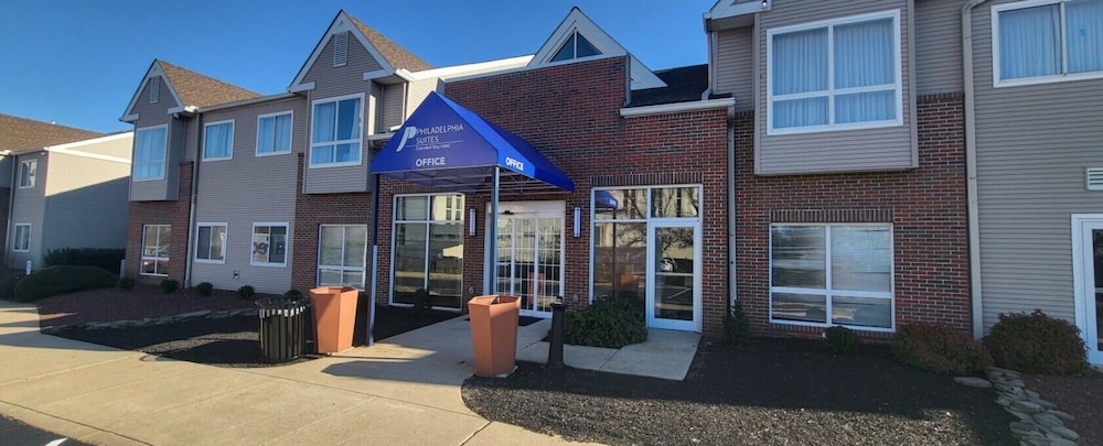 Philadelphia Suites-Extended Stay 32/33
