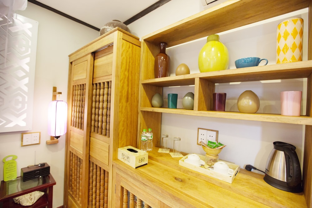 Vinh Hung Library Hotel 63/63