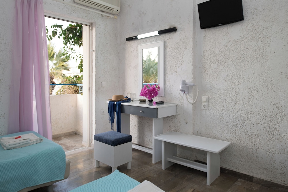 Gorgona Hotel 35/47
