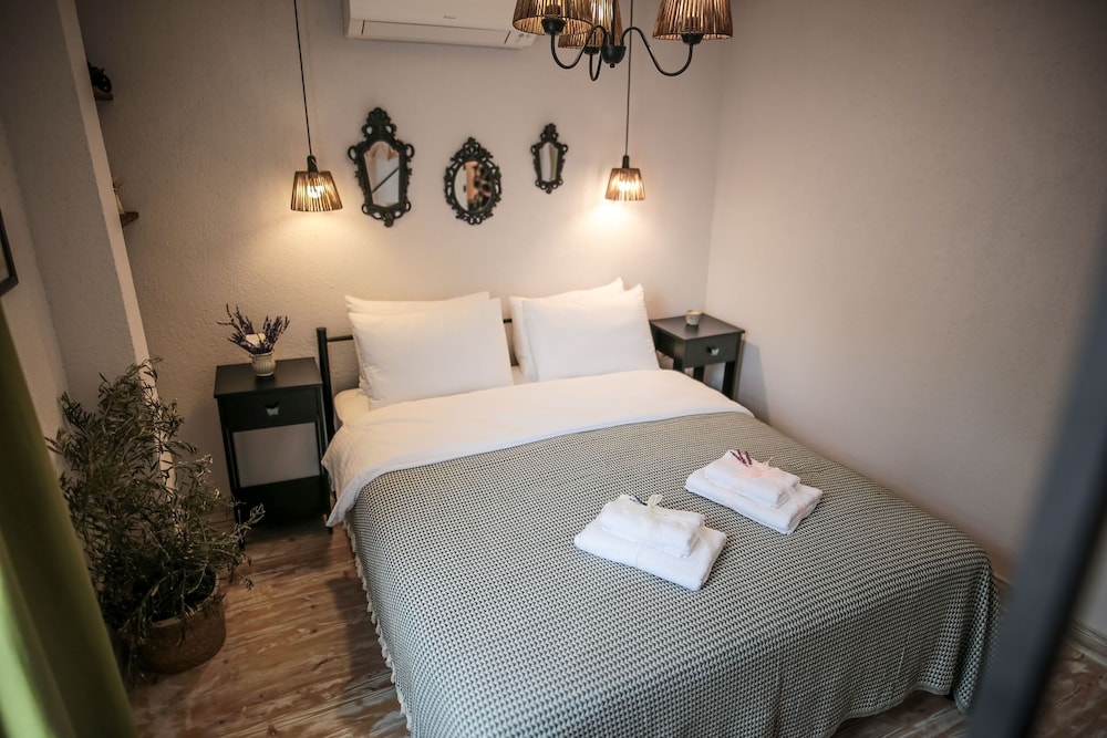 Ayvalik Palacitta Guesthouse 14/22