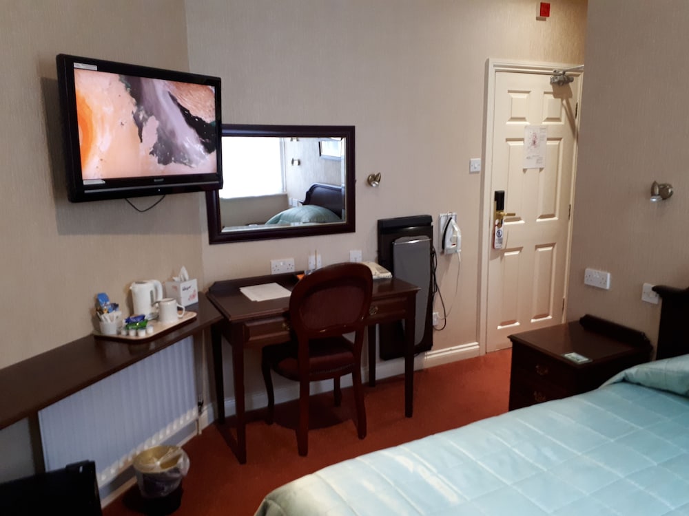 Welbeck Hotel and Restaurant 35/48
