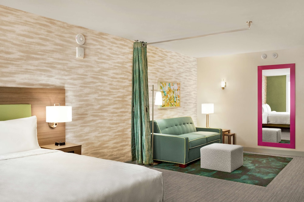 Home2 Suites by Hilton Scottsdale Salt River 8/31