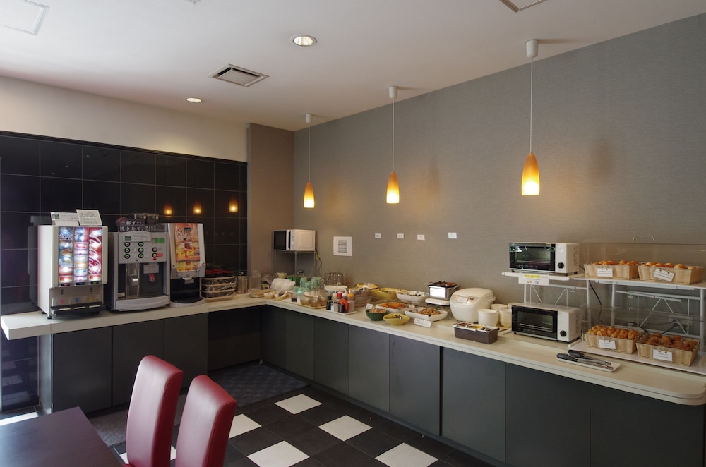 Urbain Hiroshima Executive 27/49