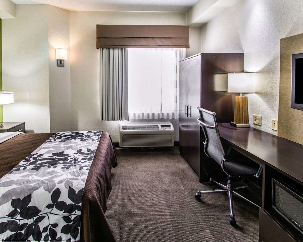 Sleep Inn Fort Pierce I-95 25/33