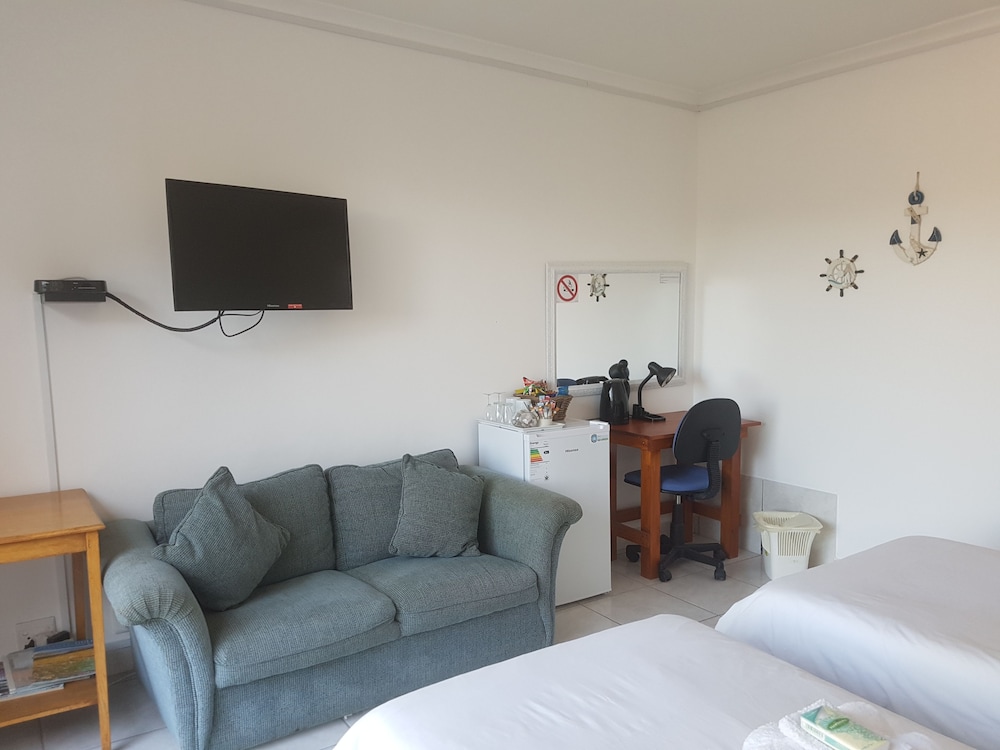Melkbosch Guesthouse 23/50