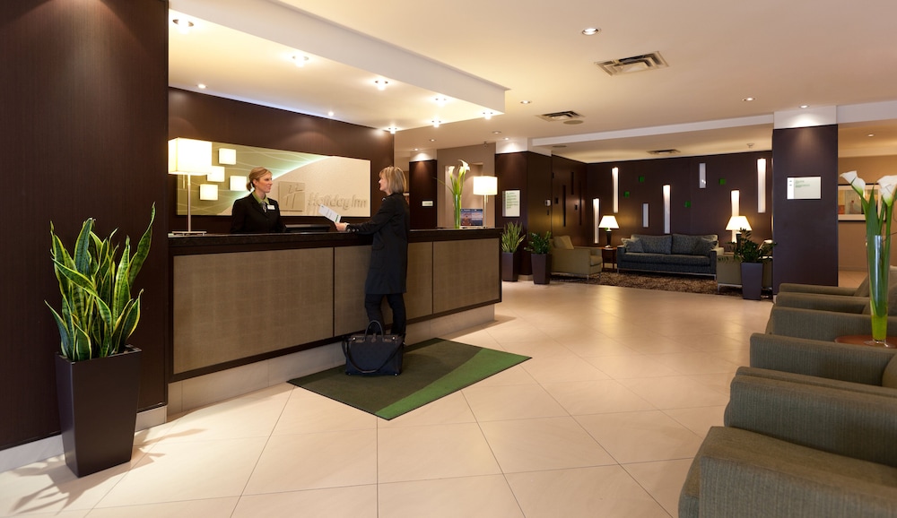 Holiday Inn Laval Montreal 7/80