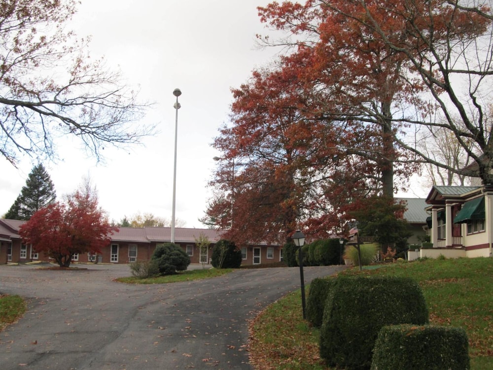 Americas Best Value Inn 36/45
