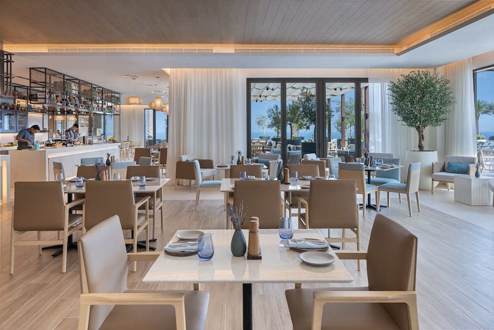 Address Beach Resort Fujairah 32/50