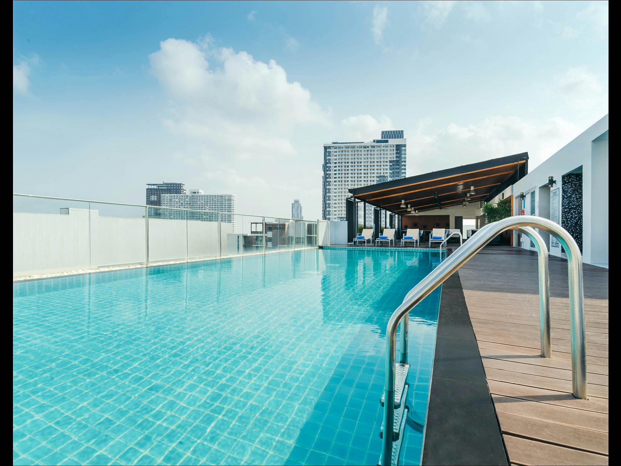 Travelodge Pattaya 14/20