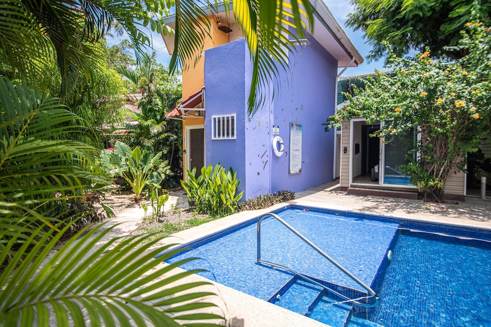 Jaco Lodge 23/50