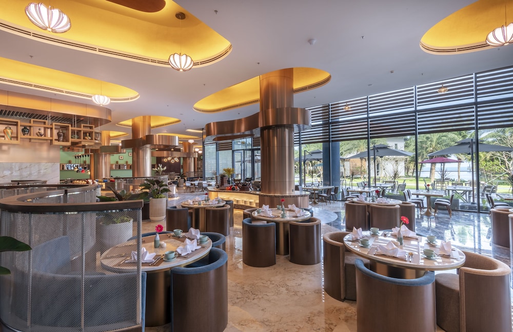 KOI Resort & Residence Da Nang - Inclusive Spa access 33/50