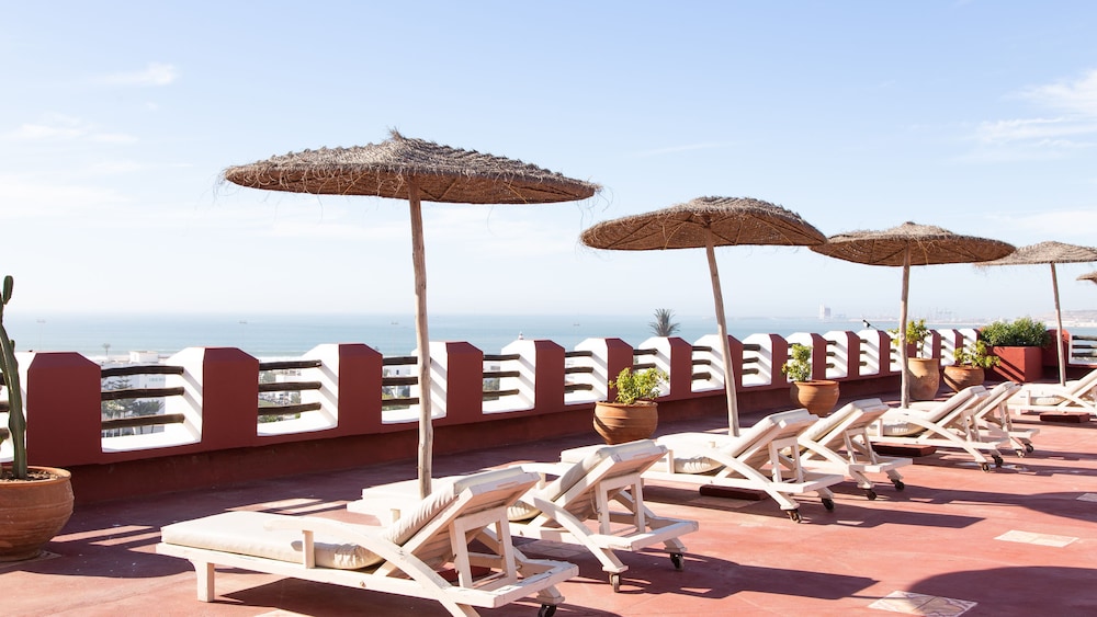 Borjs Hotel Suites and Spa 17/31
