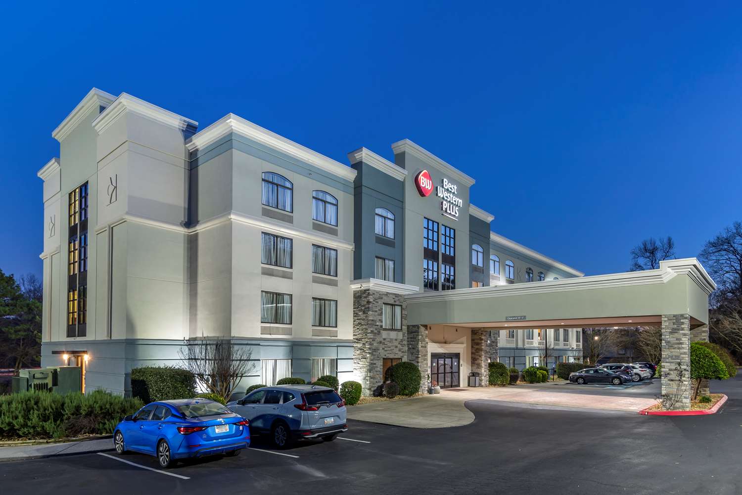 Best Western Plus Dalton Inn 37/38