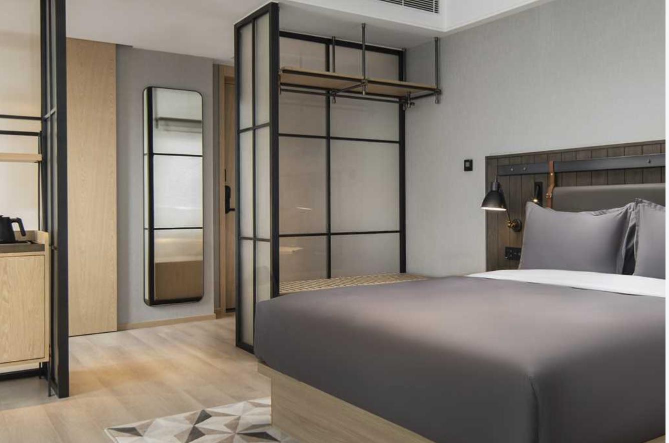 Zen, King Bed