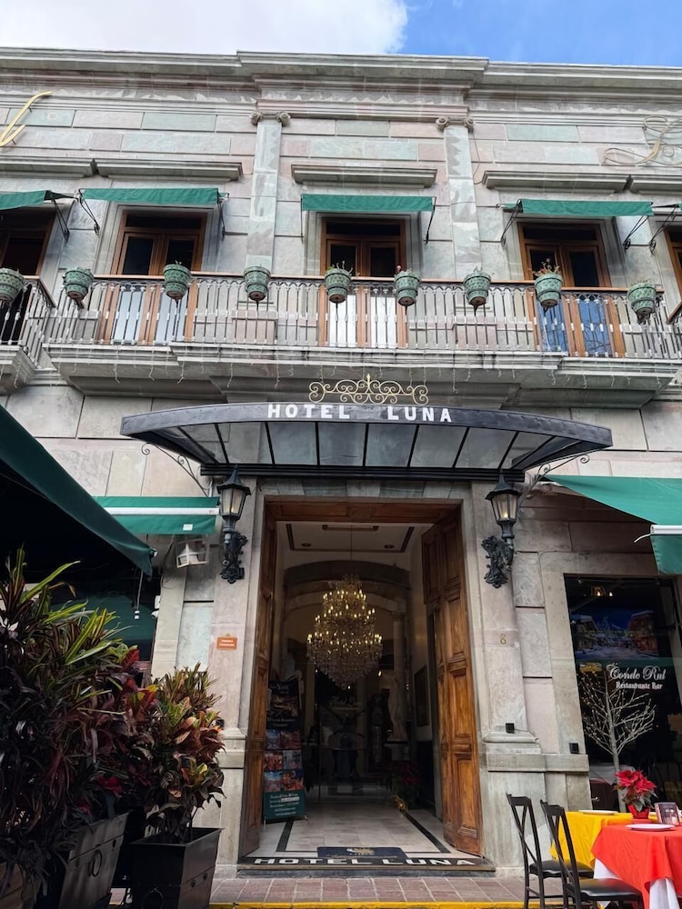 Hotel Luna 2/50