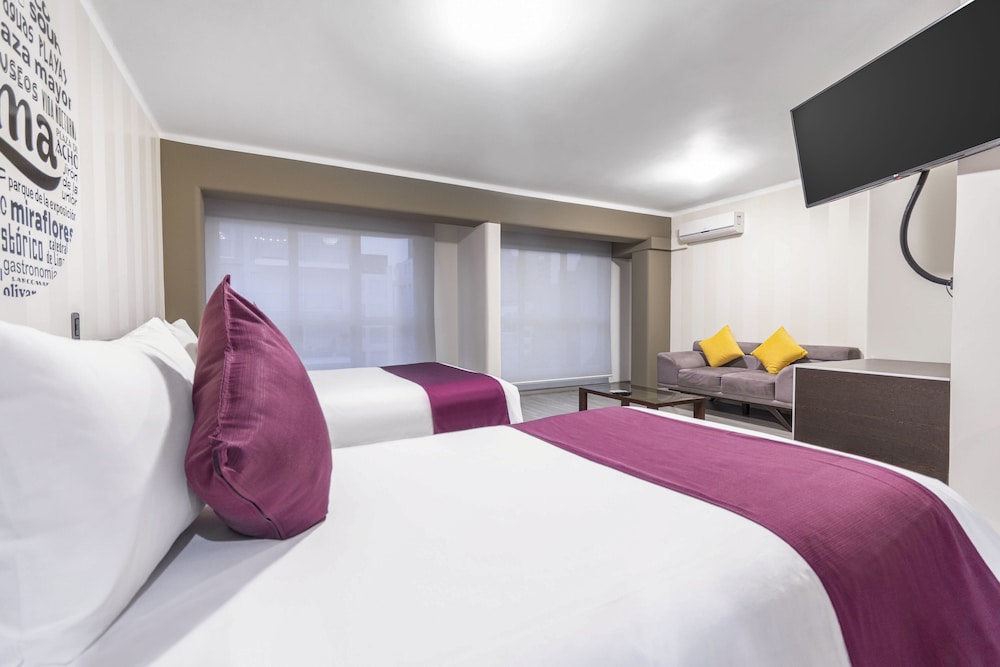 EXECUTIVE, SUITE, 2 DOUBLE BEDS
