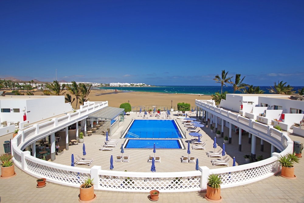Hotel Las Costas 1/65