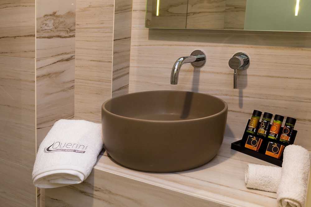 Querini Luxury Suites 46/46