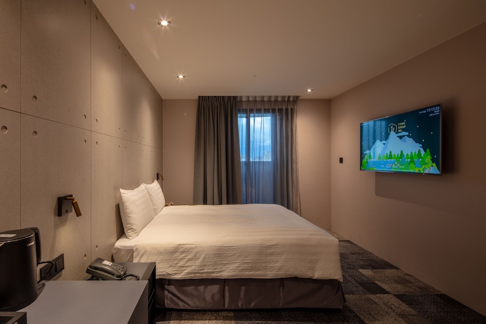 Roaders Plus Hotel Theme 17/60