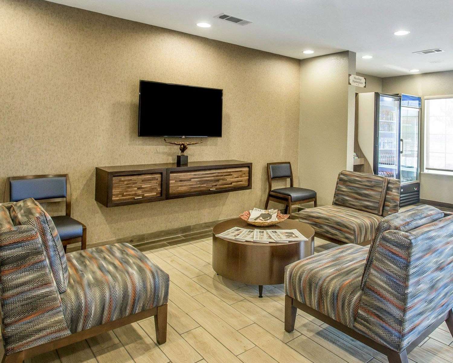 MainStay Suites Midland TX 28/44