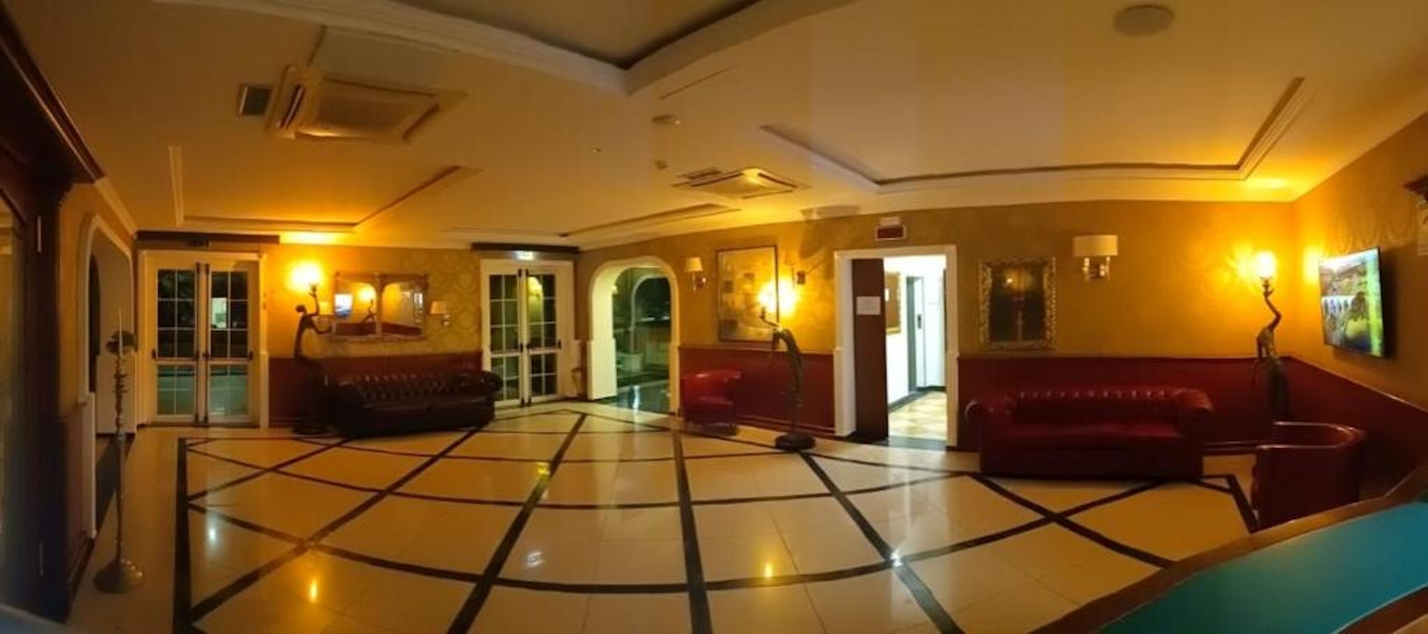 Lobby at Regent Beach Hotel & Apartments, REGGIO CALABRIA