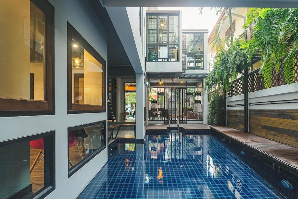 33 Poshtel - Adults Only 27/50