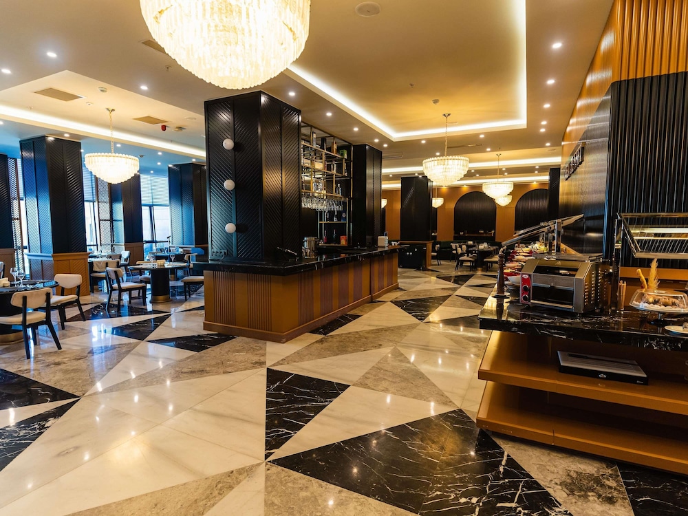 Mercure Baku City 6/50