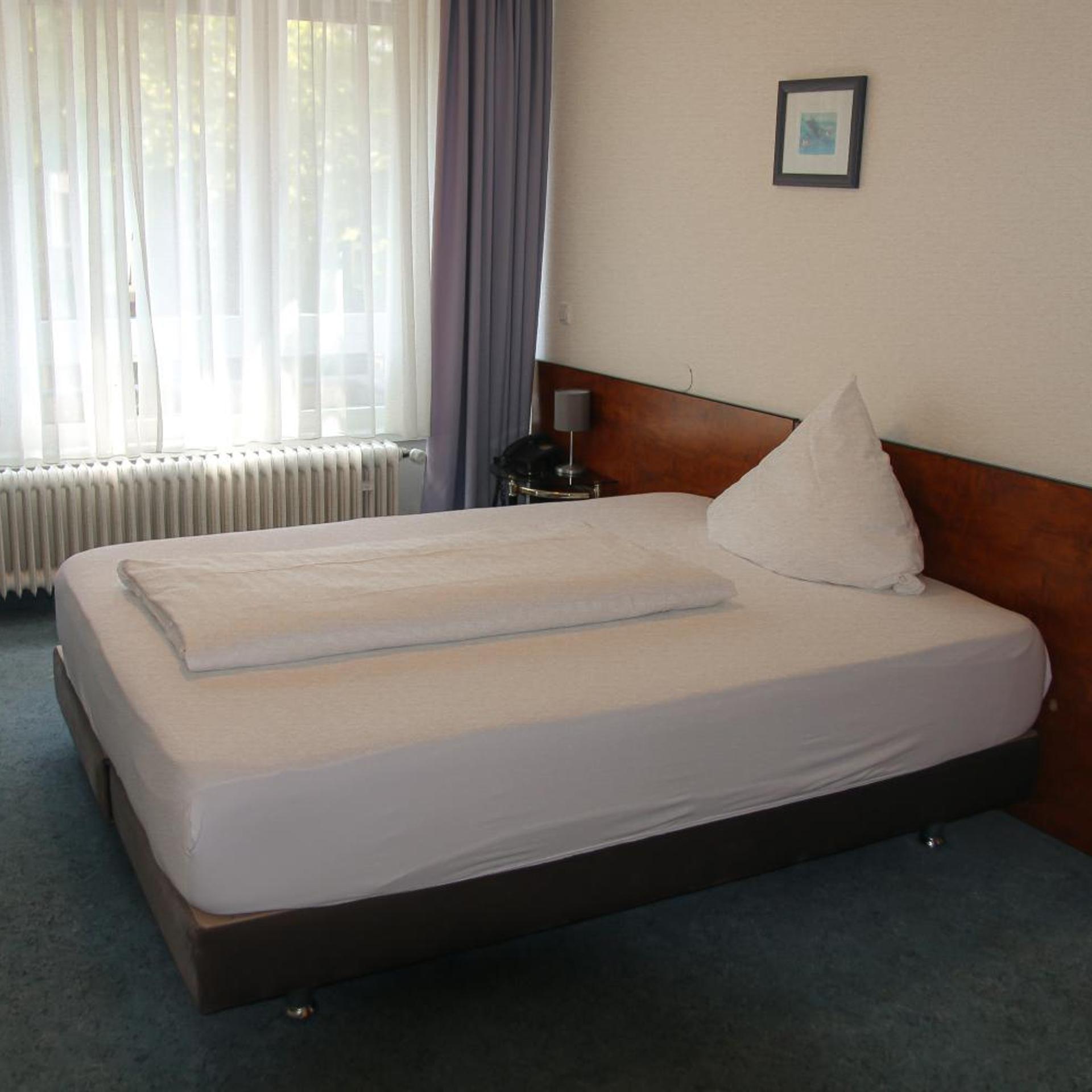 Hotel Alpha 10/26