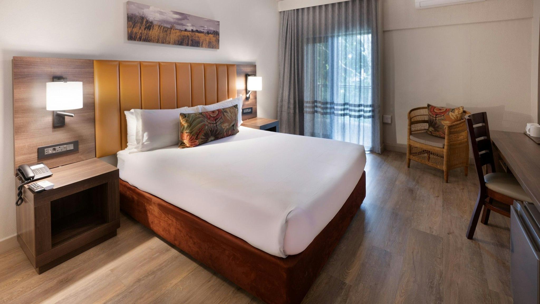 Semi Room, Standard, Twin Beds