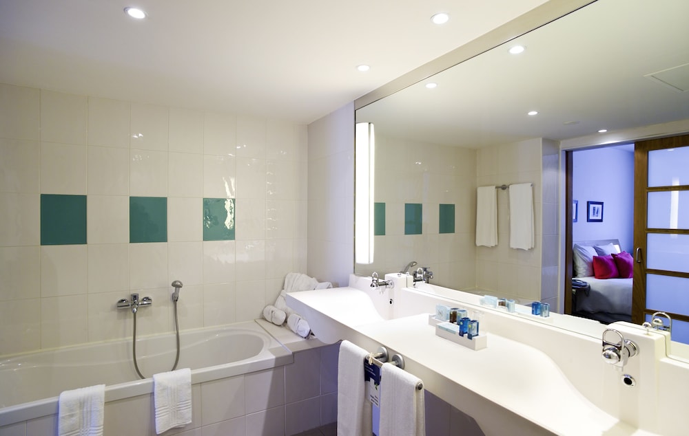 Novotel Barcelona Cornella Hotel 42/71