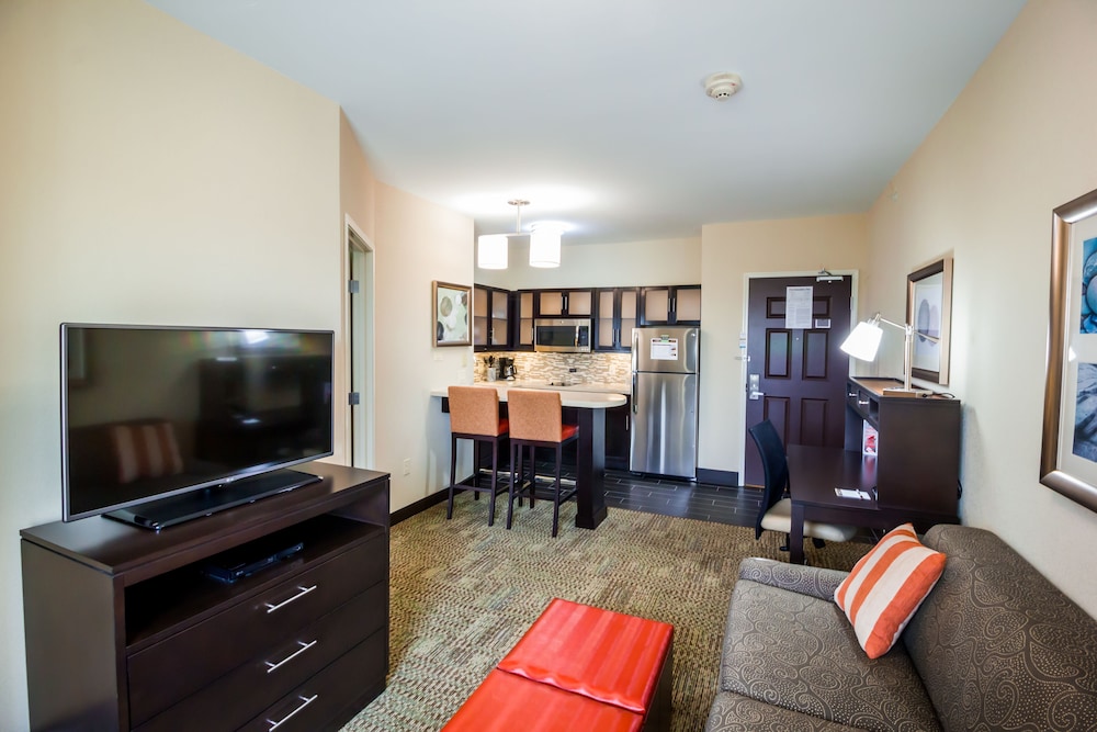 Staybridge Suites Plano Frisco 34/78