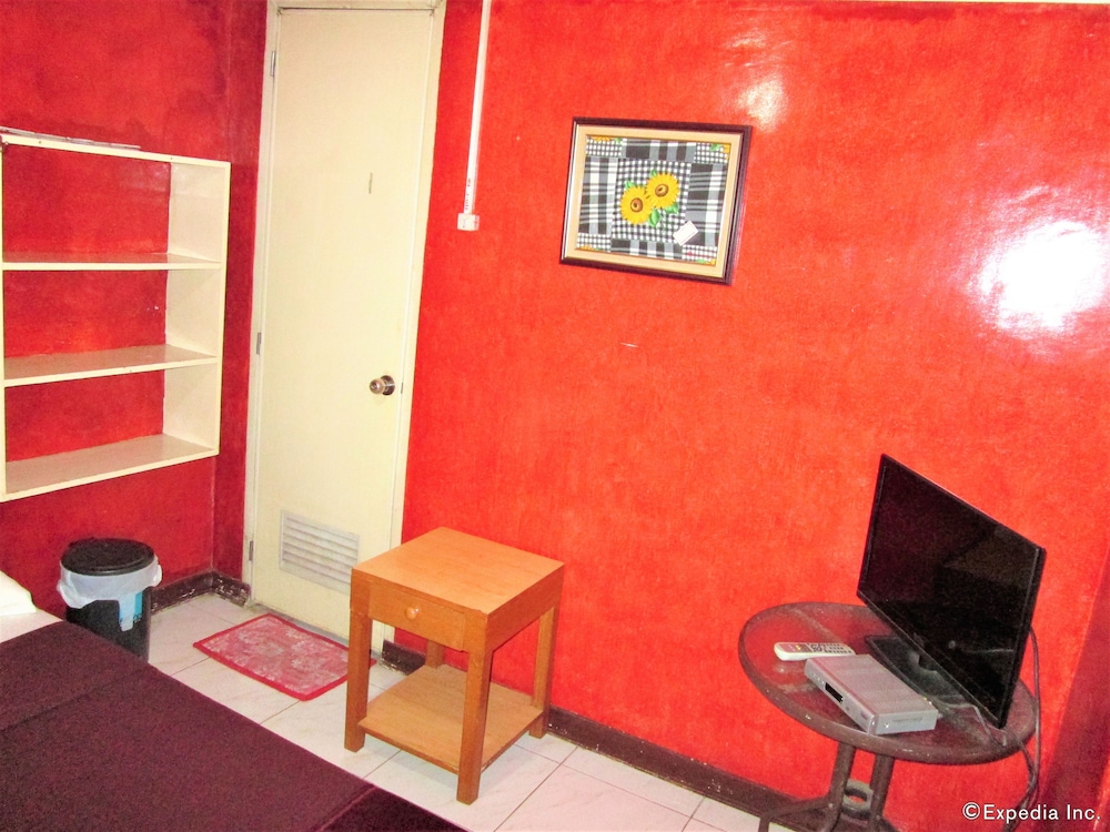 St. Nicolas Inn CDO City Center 34/55
