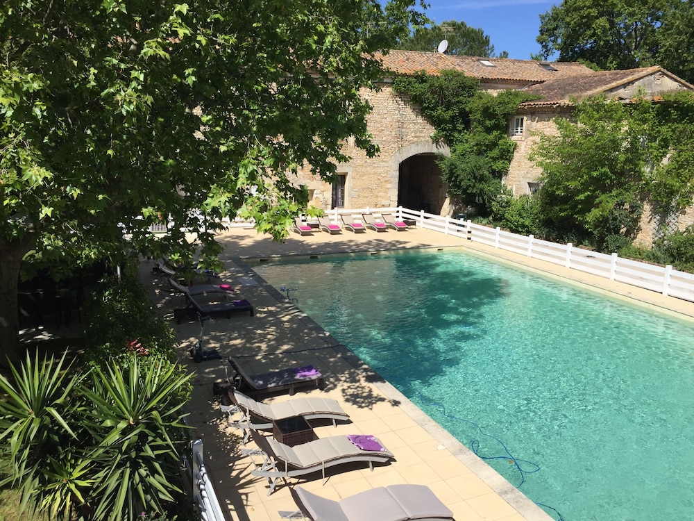 Hotel Le Galambre 54/58