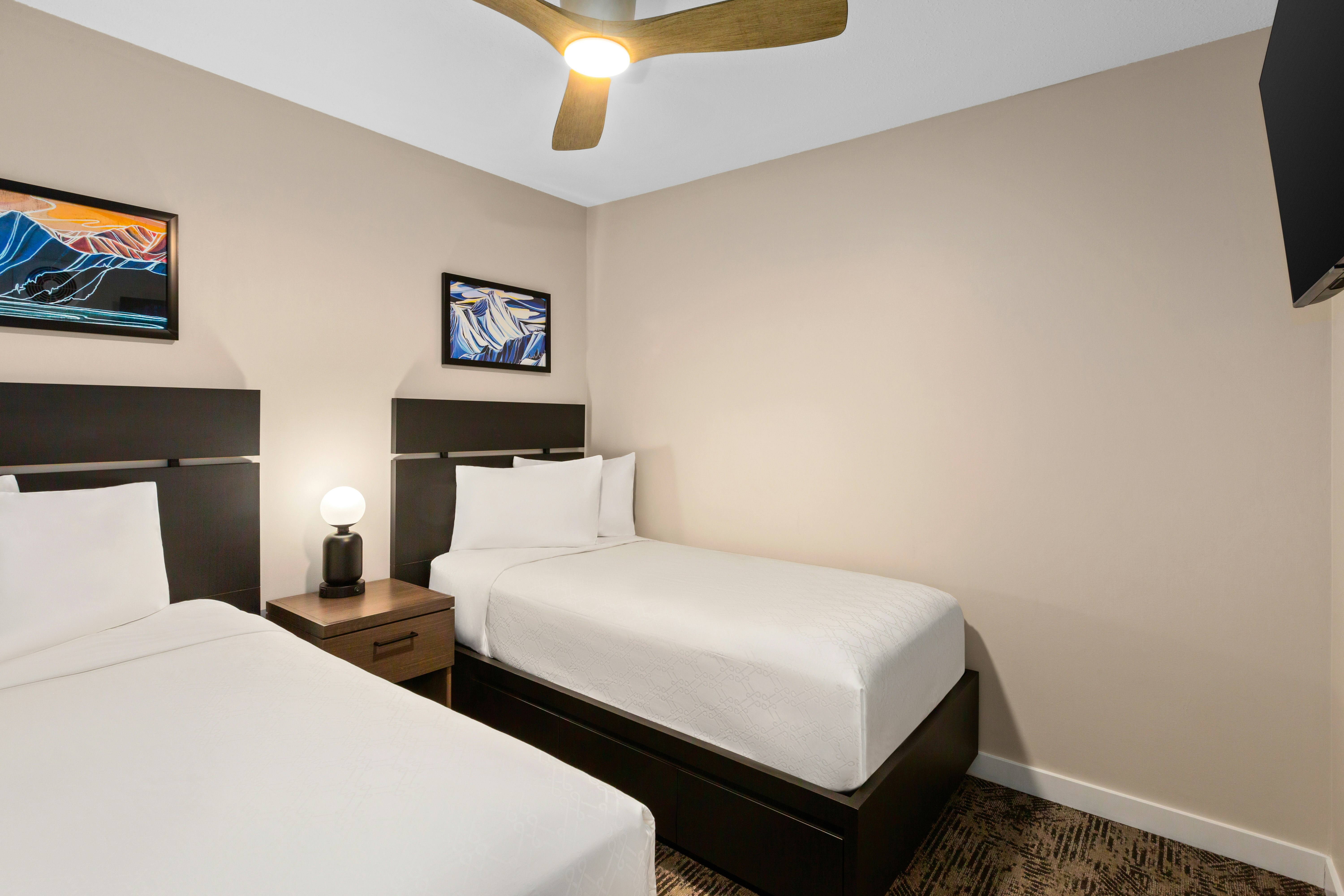 2 BEDROOMS, PLUS