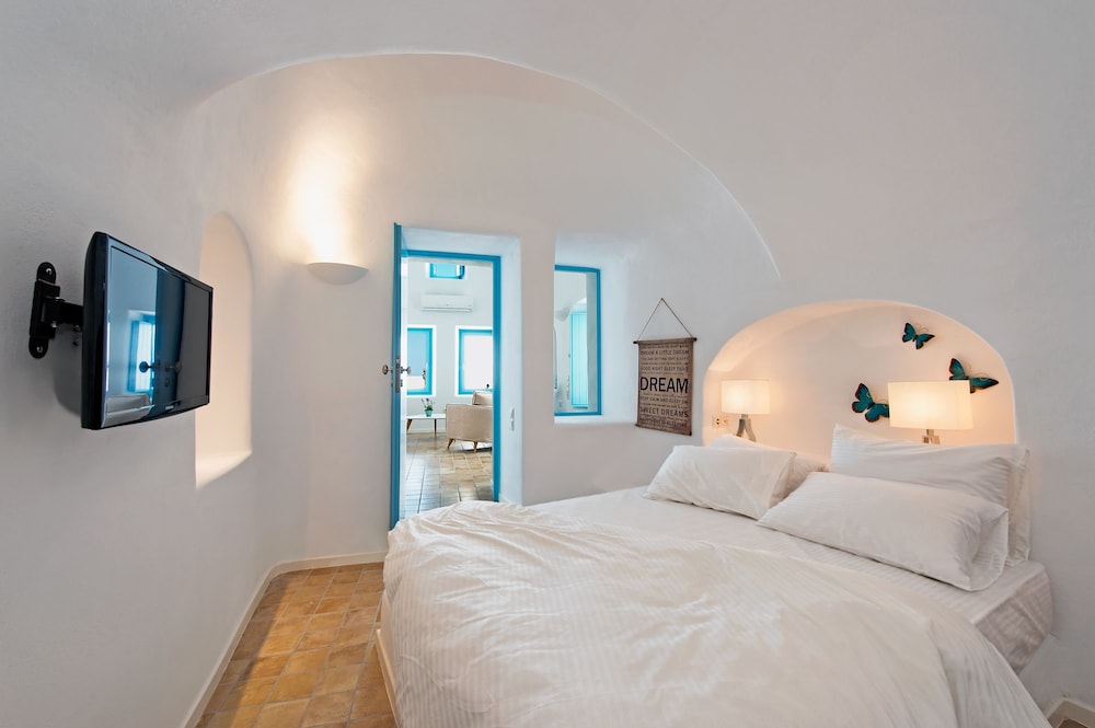 EXECUTIVE, SUITE, BATHTUB