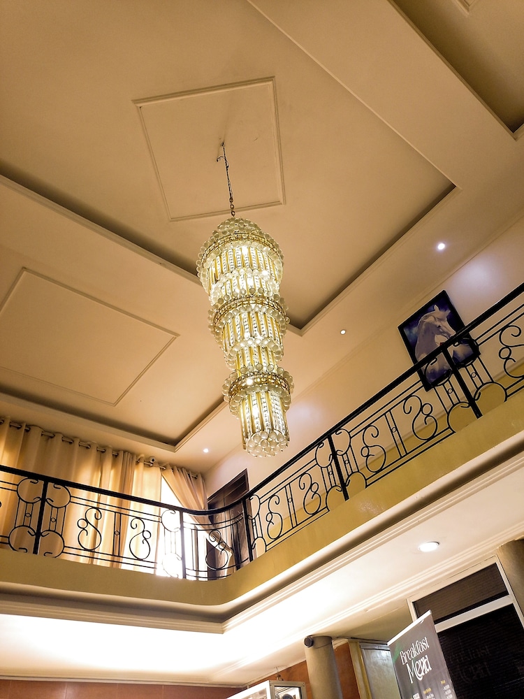 Dreamland Suites 6/45