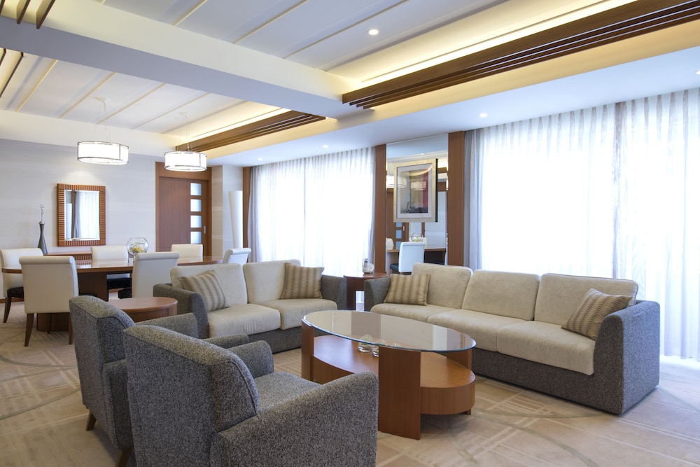 Sheraton Grande Tokyo Bay Hotel 51/81