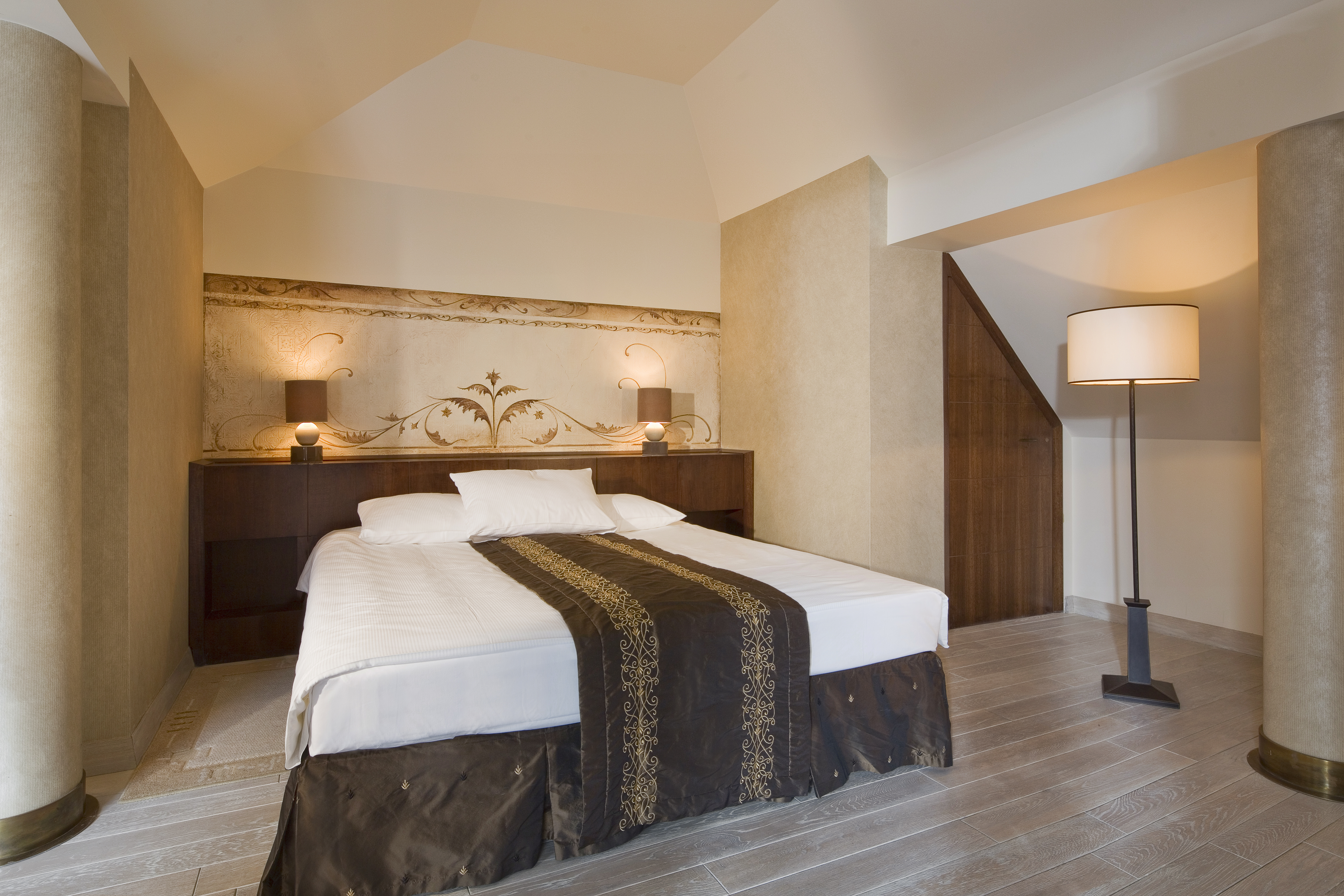 rooms