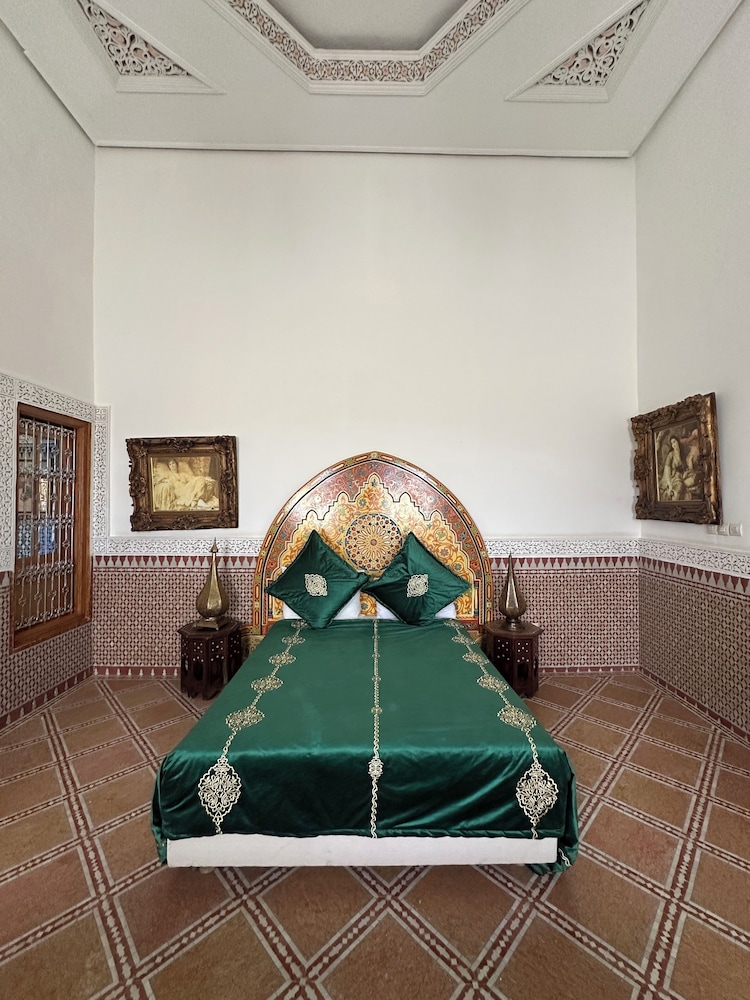 Riad Damia 26/49