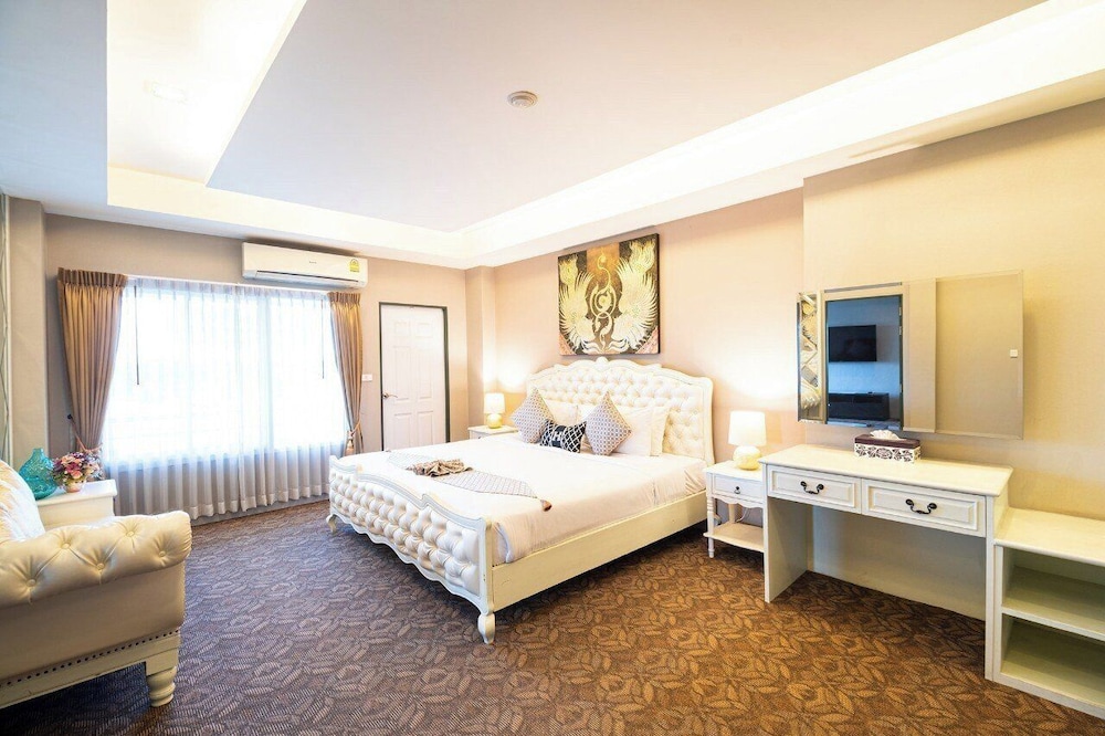 Harmonize Hotel 35/75