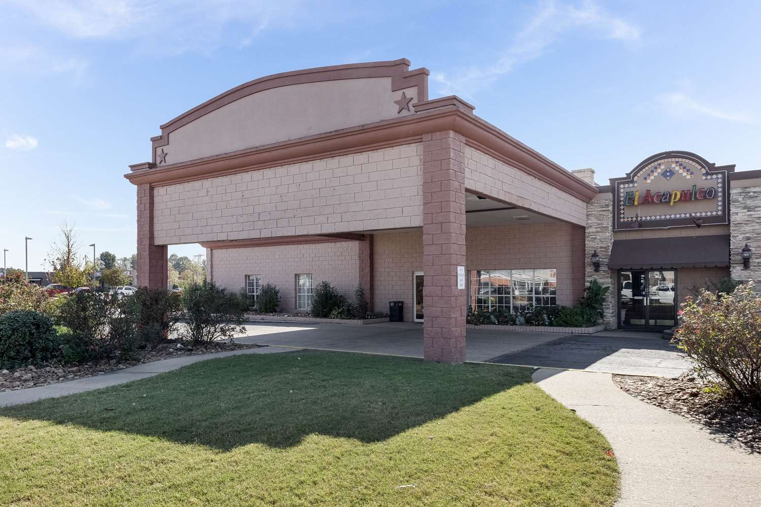 Quality Inn & Suites Paragould 18/19